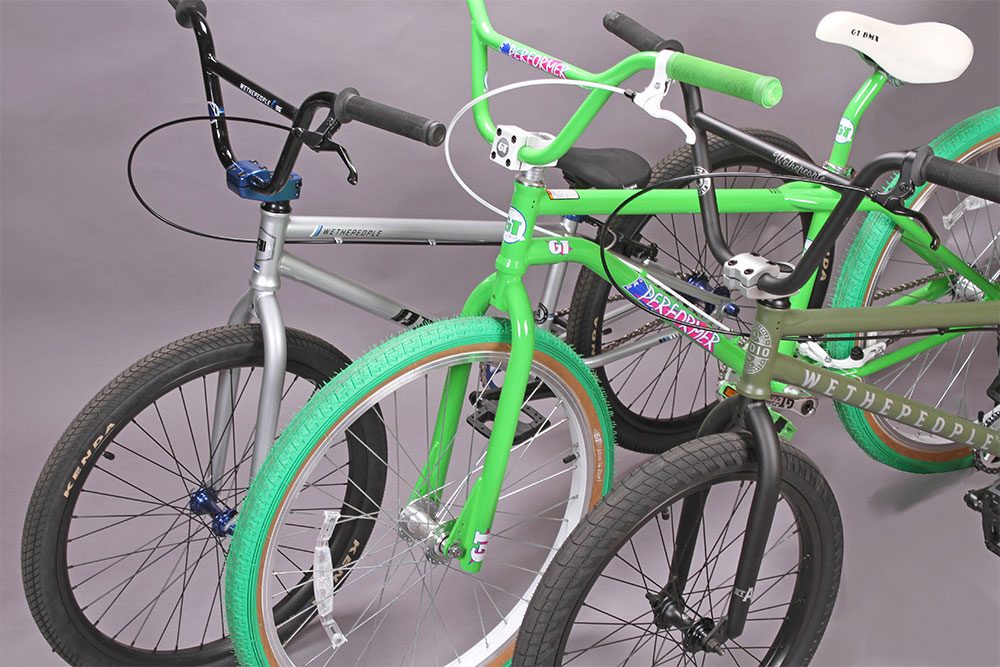 big wheel bmx bicycle SE Bikes Fast Ripper 29" Bike Taking key attributes and inspiration from the OW BOMMA Big Wheel BMX Crew