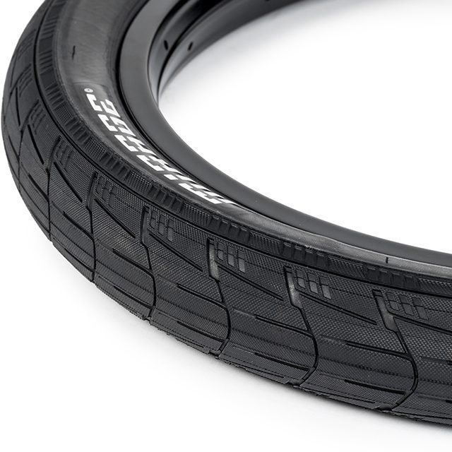 Eclat Mirage Tire