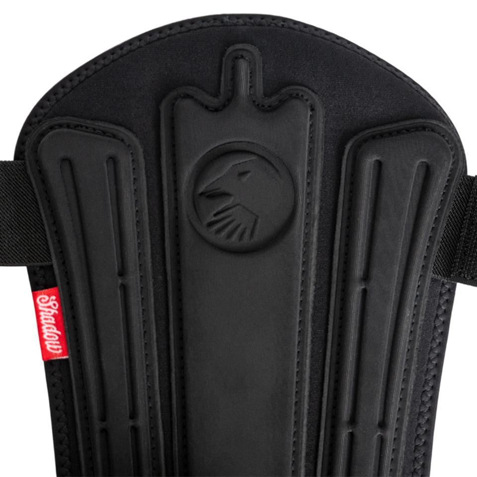 Protège-tibias Shadow Invisa-Lite – FlatSociety Protège-tibias Shadow Invisa-Lite – FlatSociety