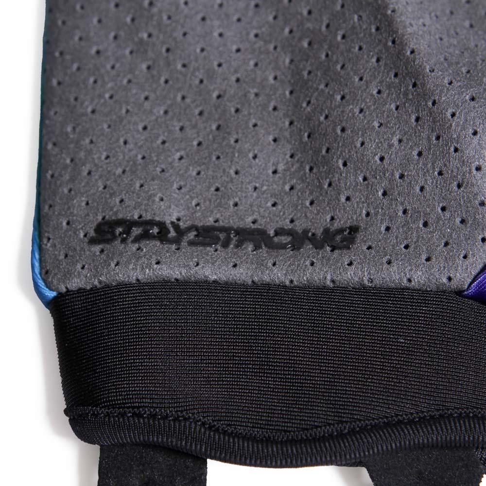 Stay Strong Pantonal Gloves - Multi