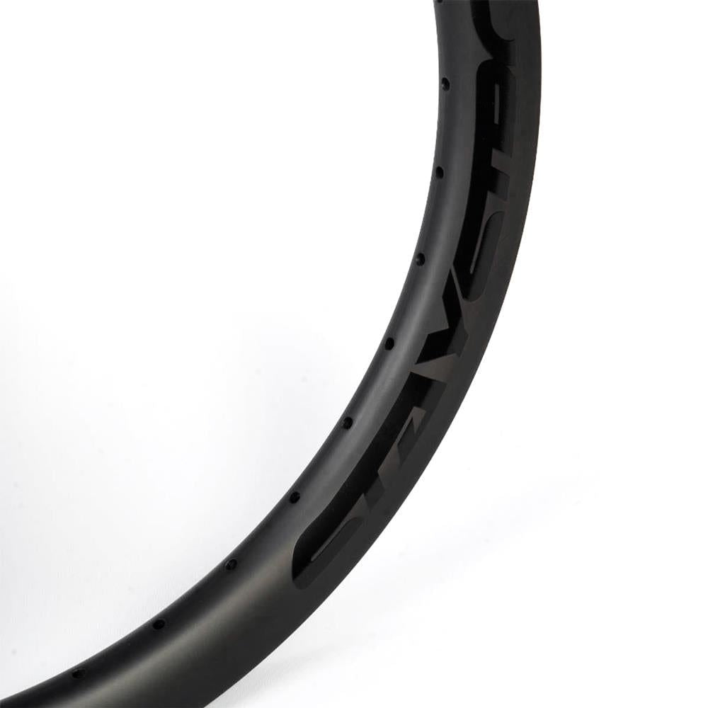 Stay Strong Razza dvsn In carbonio Pro Gace Rim - Front