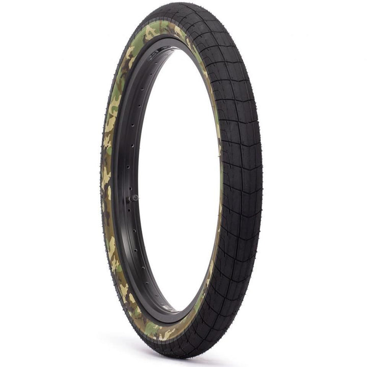 Eclat Fireball Tire