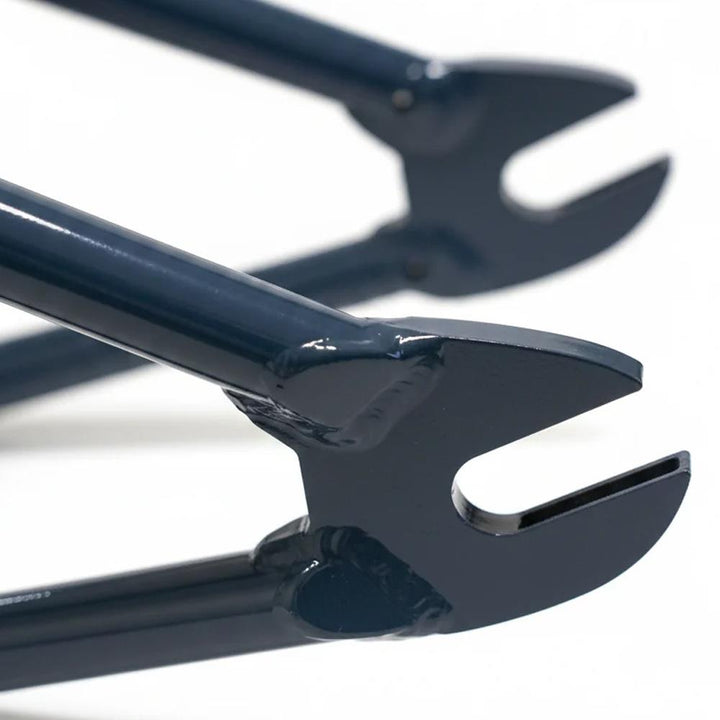 United Pro Model Frame Marius Edition