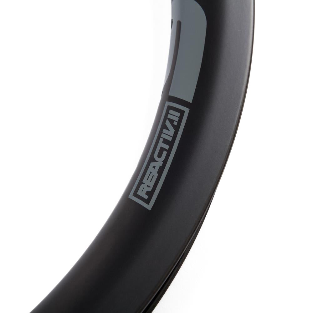 Stay Strong Reactiv 2 Carbone 20" Pro Rim de course