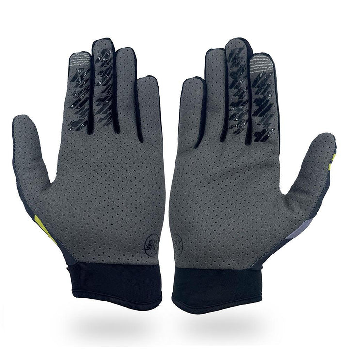 Stay Strong Multi Chevron Gloves - Black/Yellow