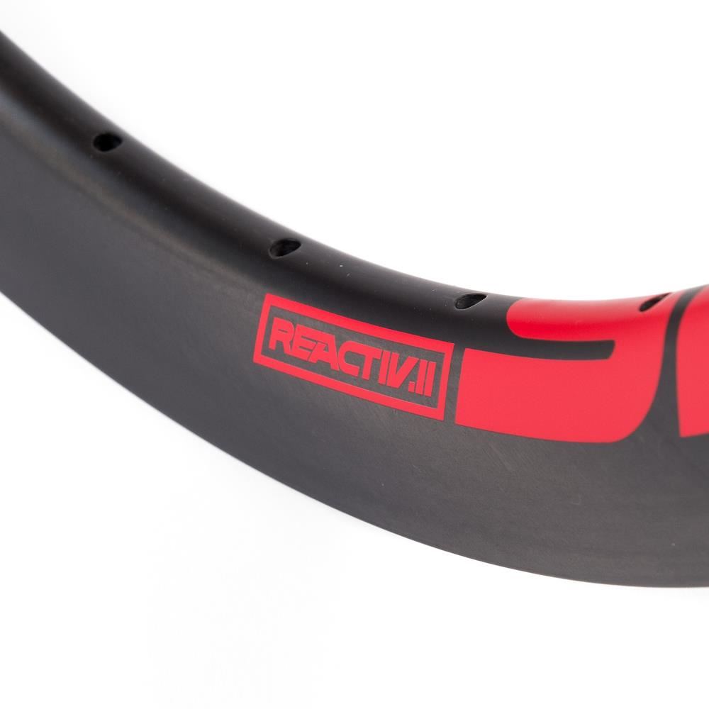 Stay Strong Reactiv 2 Carbone 20" Expert Rim de course