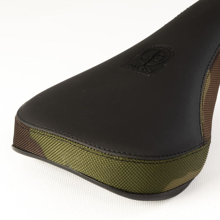 Stay Strong Combo Mid Sede fondamentale per la gara