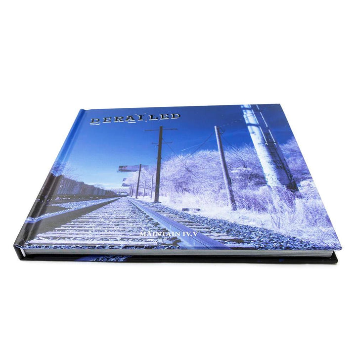 Maintain IV.V - Derailed Book and DVD Combo