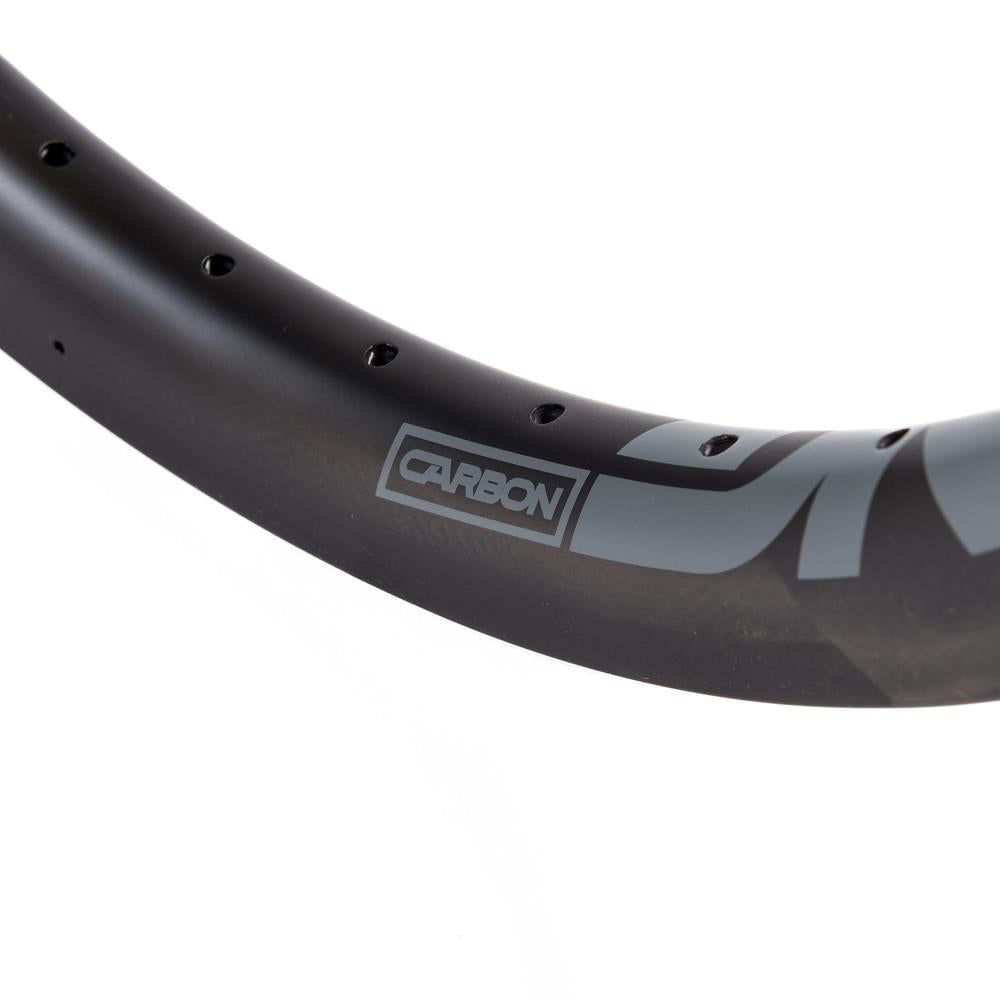 Stay Strong Reactiv 2 Carbone 20" Pro Rim de course