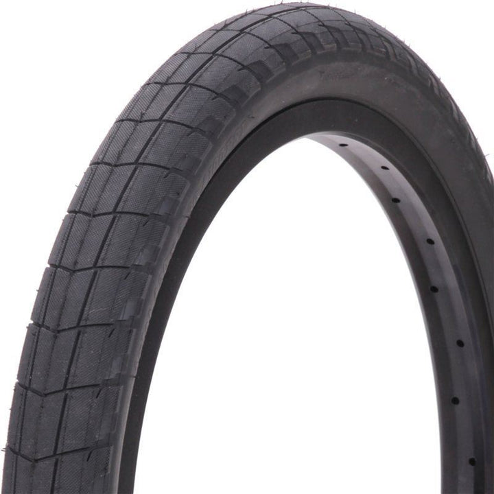 Eclat Fireball Tire
