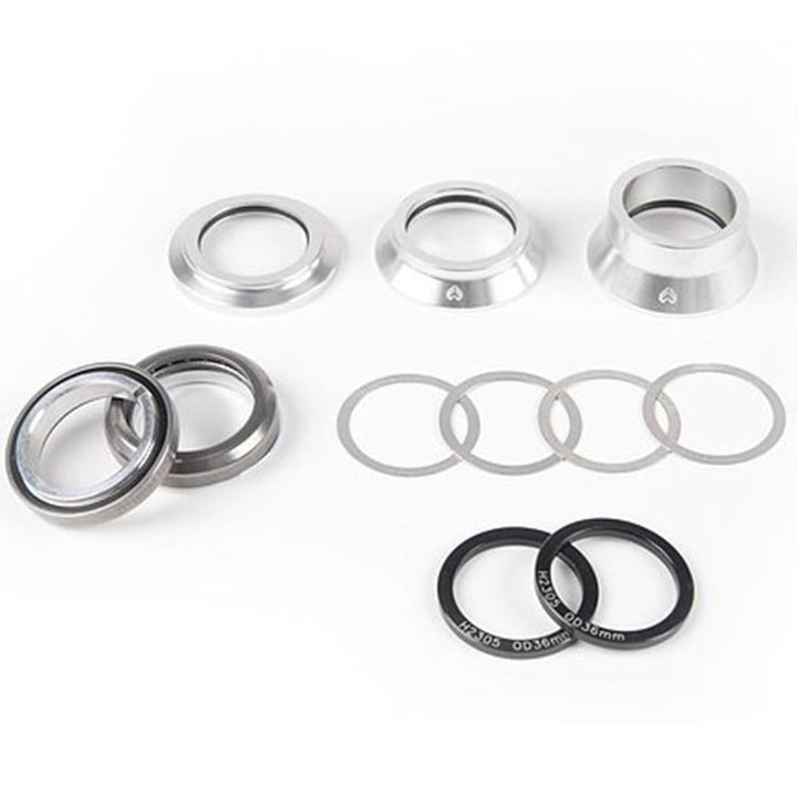 Eclat Cargo Integrated Headset