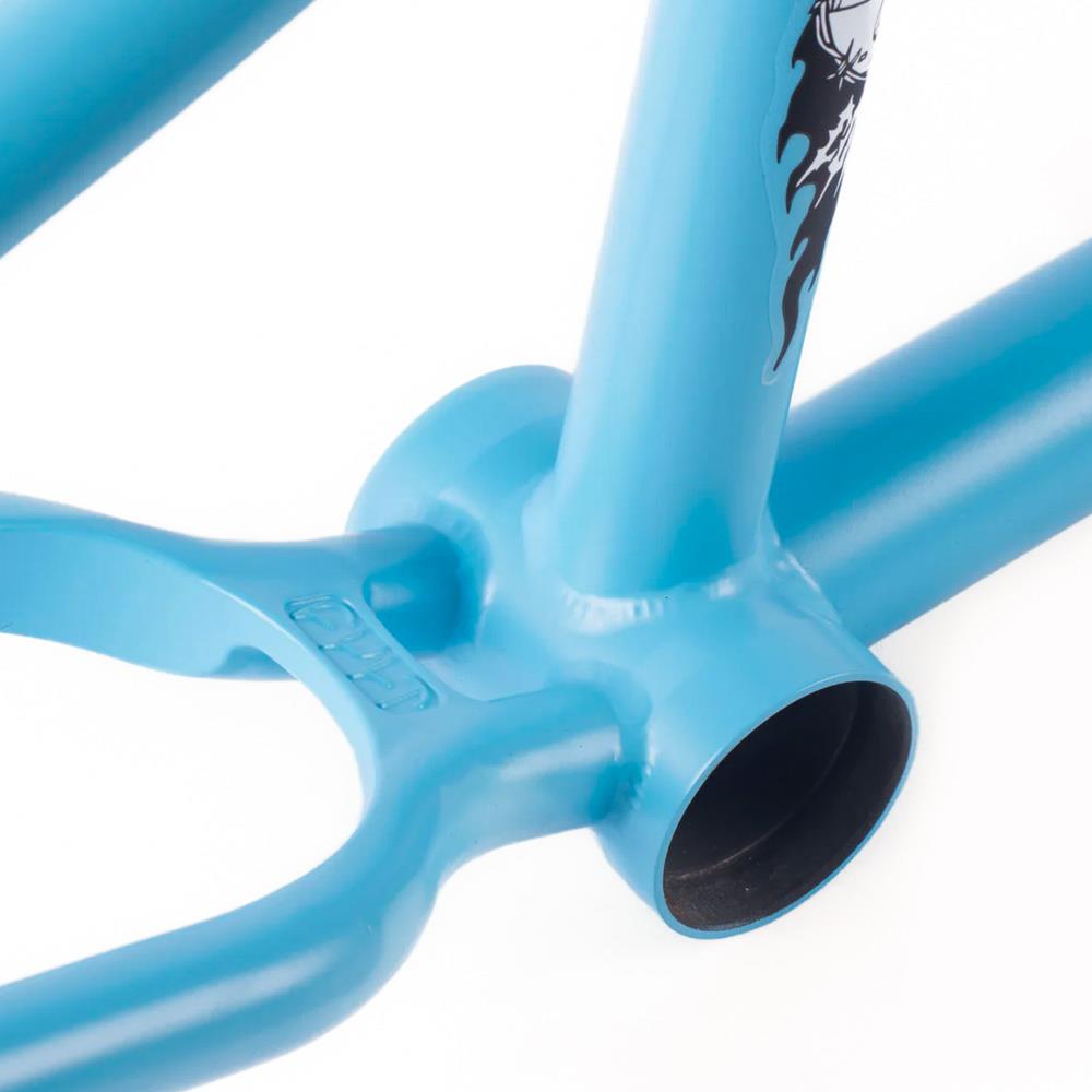 Cult Cornice ic shorty