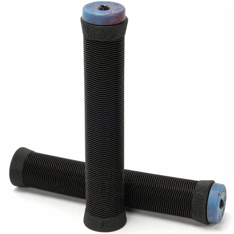 Stranger Impugnature a pistone