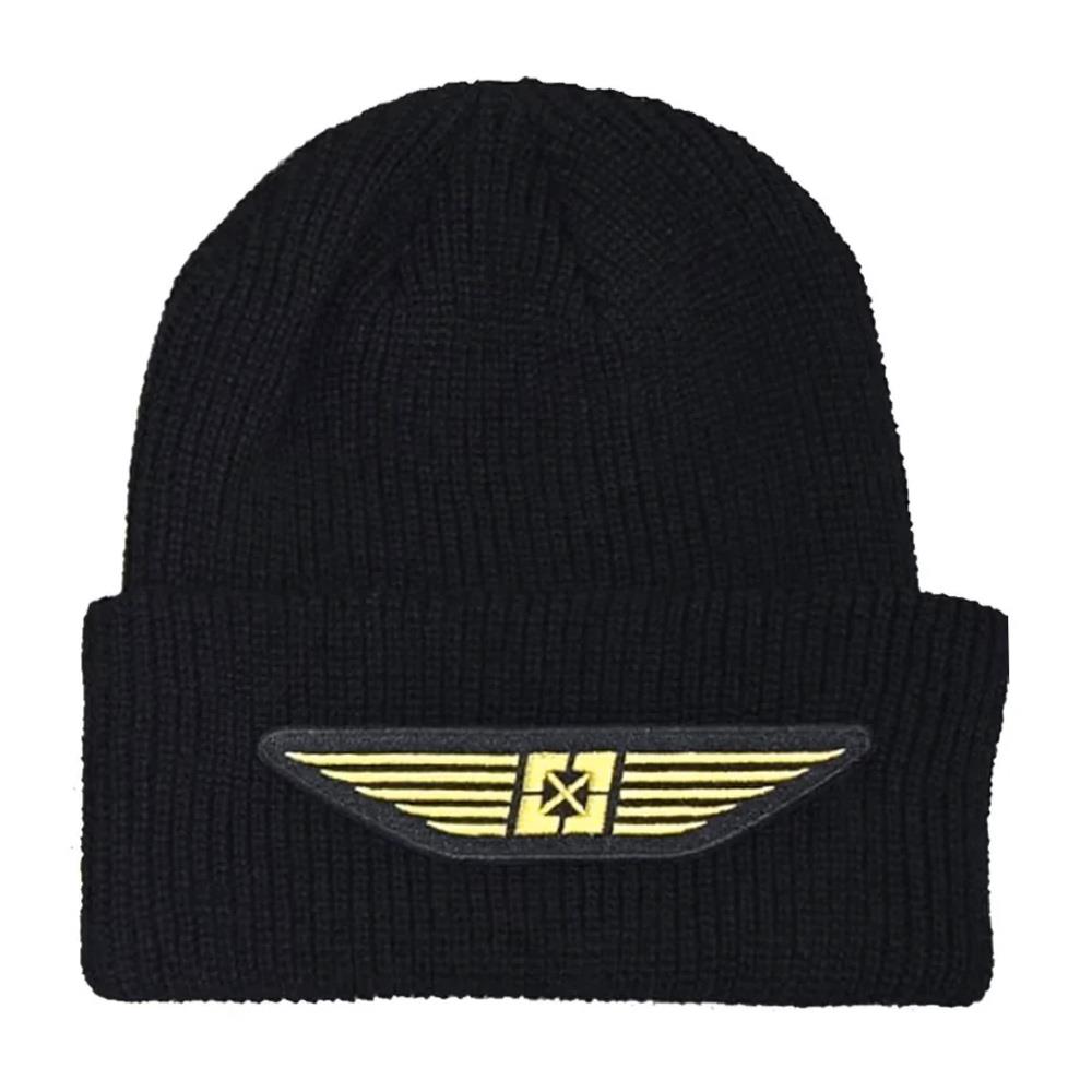 Fit Gold Wing Cuffed Beanie - Black