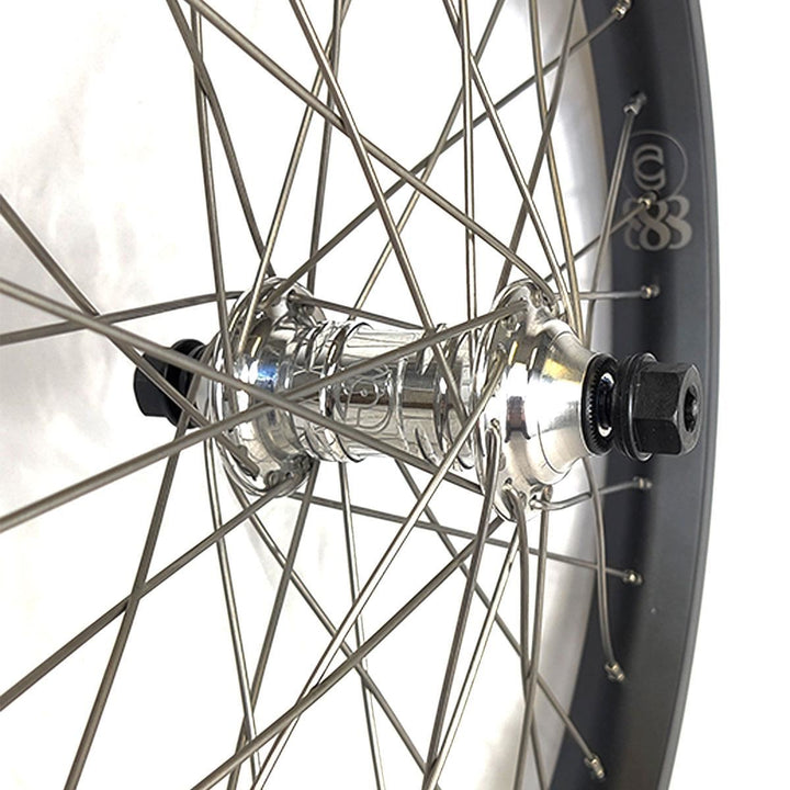 Profile Mini / Cinema 888 ruota anteriore personalizzata con Titanio Raggi - lucido/Nero