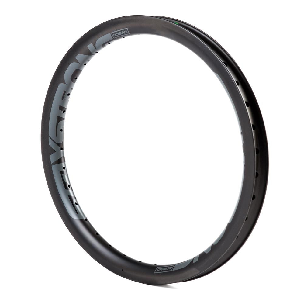 Stay Strong Reactiv 2 Carbone 20" Pro Rim de course