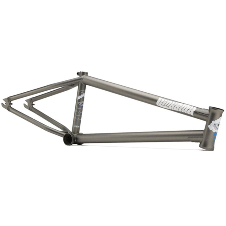 Kink Frame delle nuvole