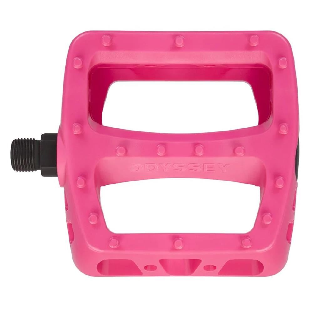 pedal pink Odyssey Twisted Plastic Pedals – Source BMX