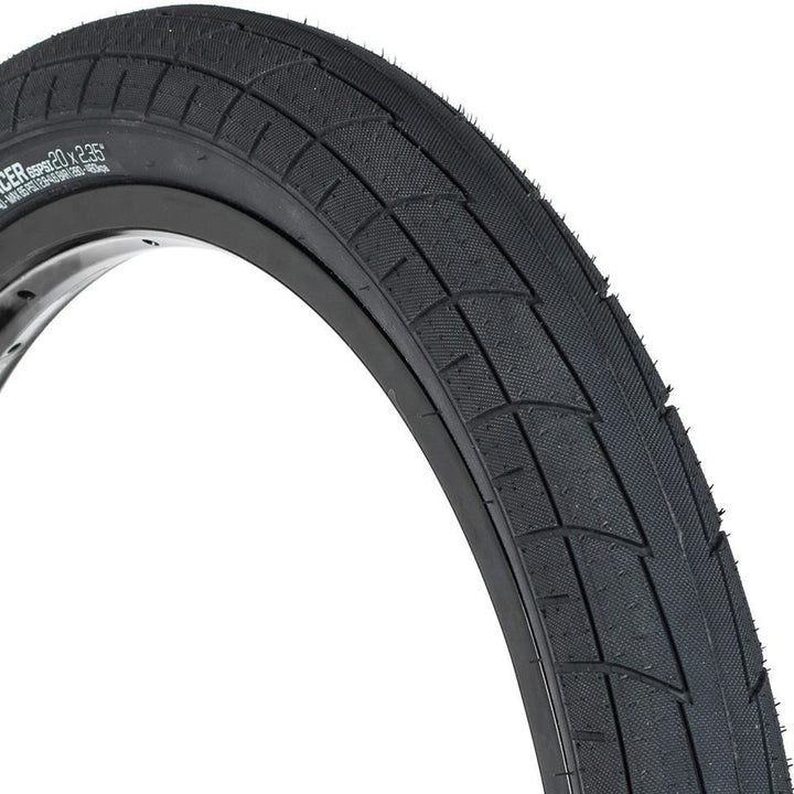 Salt Tracer 18 Tire