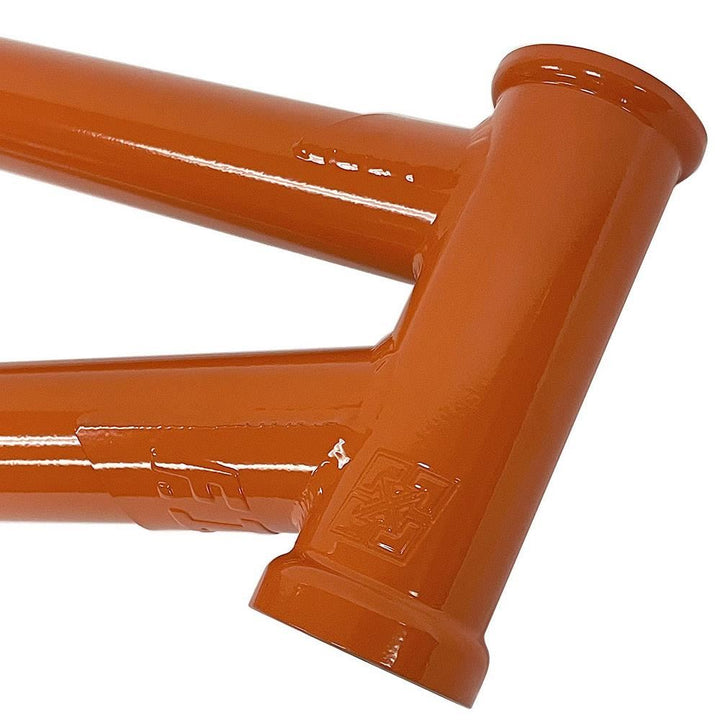 Fit Tom Dugan Signature Frame