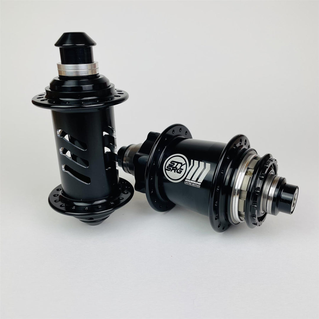 Stay Strong Limited Edition Onyx Ultra SS 36H Scheibe Hubset - 20 mm (vorne) 10 mm (hinten)