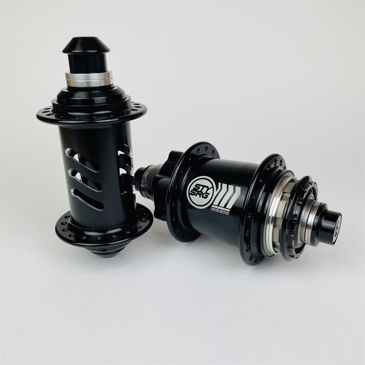 Stay Strong Limited Edition Onyx Ultra SS 36H Scheibe Hubset - 20 mm (vorne) 10 mm (hinten)