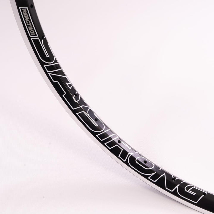 Stay Strong Reactiv 2 24 ", 36H Race Rim (1,75") - arrière / Noir