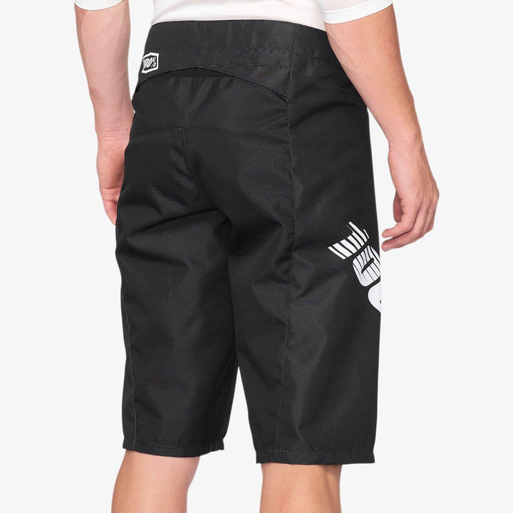 100% de shorts de carreras R -n -n -r -core - Negro