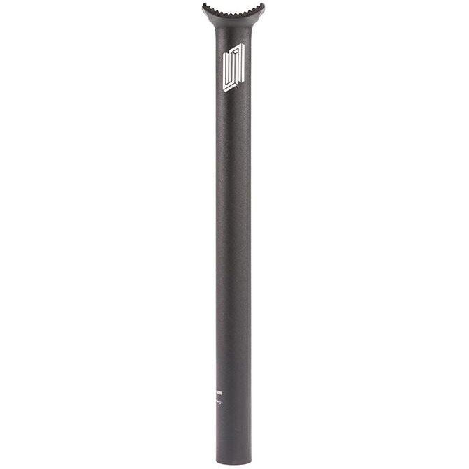 United Supreme Sellino Pivotal  Inviare