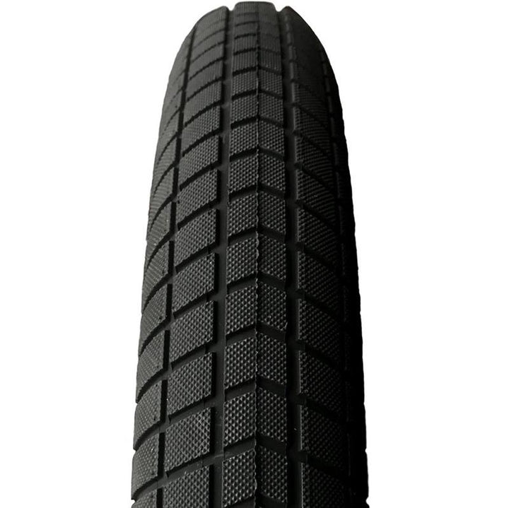 Primo Neumático V-Monster HD