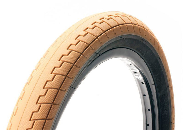 United Direct 2.4 Tire